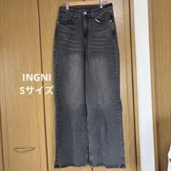 INGNI オーロララインストーン付デニムパンツ パンツ ストレート Sのサムネイル