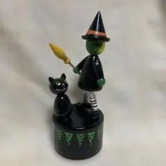 ハロウィン プッシュトイ 魔女と黒猫 木製 オブジェ ①
