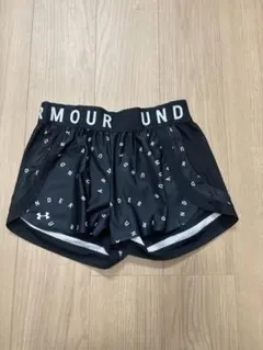 Under Armour ブラックショートパンツ