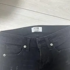 GYDA ダメージ加工 スキニーデニム　Sサイズ