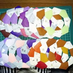 【ハンドメイド】冬柄 折り紙 リース 16枚セット クリスマス 壁面飾り