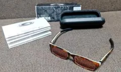 Item thumbnail for item 104ea14c-f83e-40ea-b17d-3a4328d9ea47