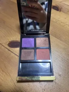 TOM FORD アイカラー クォード 23 アフリカン バイオレット - メルカリ