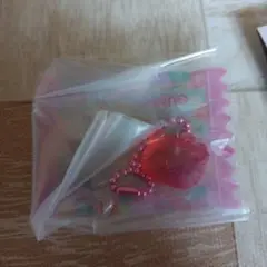 サンリオ　グミチュアチャーム　キティちゃん