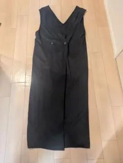 【美品】classicalelf 黒いVネックロングワンピース