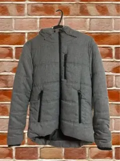 グレー フード付き ダウンジャケット