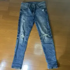 Item thumbnail for item 7083aa54-3a5d-4750-8197-1e53558fb01d