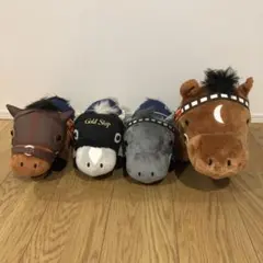 サラブレッドコレクション　ねそべりBIG 3体、ふわふわBIG 1体