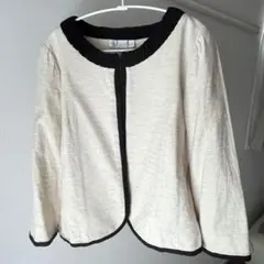 M-PREMIER エムプルミエ　ノーカラージャケット アイボリー・ブラック