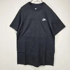 NIKE　Tシャツ　M　シンプル　ワンポイント　刺繍　ロゴ　ブラック　人気　古着