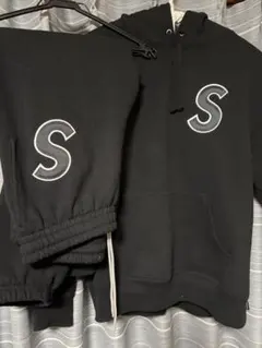 2026年最新】supreme sロゴ スウェットの人気アイテム - メルカリ