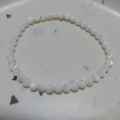 マザーオブパールブレスレット