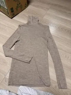 メリノリブタートルネックセーター