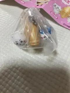 【らくらくメルカリ便】ちいかわ たべものいっぱいマスコット3 たい焼き