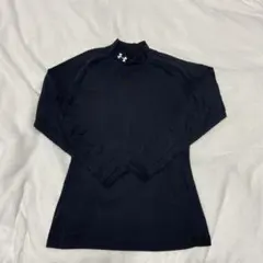 UNDER ARMOUR ハイネック長袖シャツ