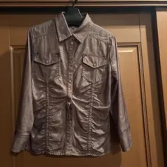 光沢のあるシャツ　茶色