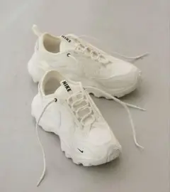 【クリーニング済】NIKE TC 7900 24.5