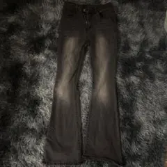 ダークグレー ブーツカットデニム