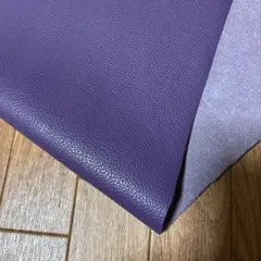 格安　牛革　本革　はぎれ大　レザークラフト　革はぎれ　革ハギレ　NO.203