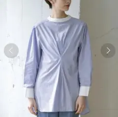 KBF 美品 BACKヘンリークレリックシャツfreeブルーストライプのサムネイル