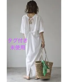 バックリボンロングワンピース ホワイト夏 半袖 Vネックボンジュールサガン未使用のサムネイル