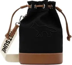 MAISON KITSUNE コントゥアフォックスバケットバッグのサムネイル