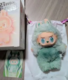 THE MONSTERS Big into Energy ぬいぐるみペンダント