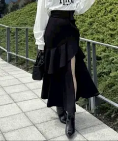 rienda フリルスリットハイウエストスコートショートパンツ