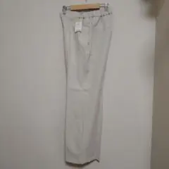 ストレートパンツ