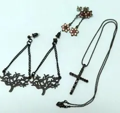 ゴスロリ風　ピアス2点　クロスネックレス　セット売り