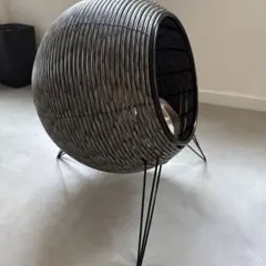 Item thumbnail for item 19813a00-b6e6-4600-913a-6db902ad647b