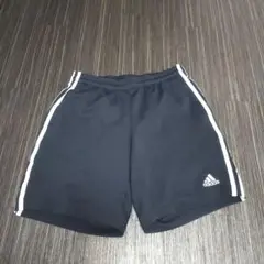 【匿名配送】adidas ハーフパンツ