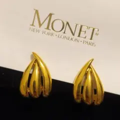 MONET モネ　イヤリング　ハート　ゴールド　大ぶり　大きめ　パーティ