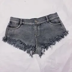 平成ギャル　Y2K フリンジ付きグレー デニムショートパンツ