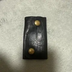 イルビゾンテ　キーケース　レザー　クロコダイル　ブラック