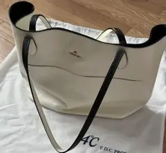 4°Cレザートートバック