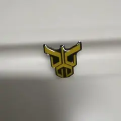 仮面ライダークウガ ネクタイピン アベイルコラボ - メルカリ
