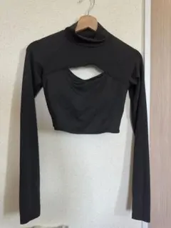 レディース 長袖 クロップド丈 トップス ブラックのサムネイル