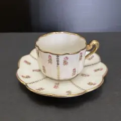 Item thumbnail for item 6a044fad-3b7b-48ba-92fe-f4c11eb07f65