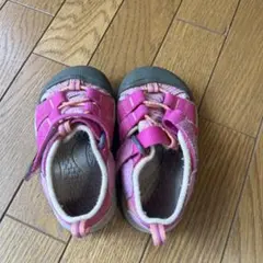 keen ピンクサンダル　13センチ？