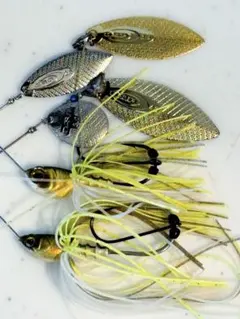 Item thumbnail for item b1fa7e96-c384-4b2d-8ec7-b4bb5ac78728