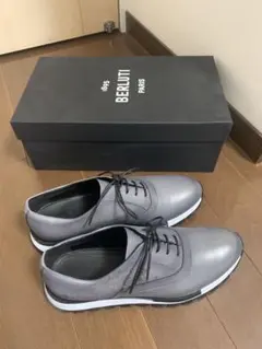 Berluti スクリットレザー スニーカー グレーのサムネイル
