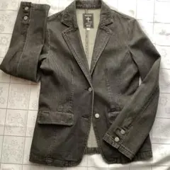 Item thumbnail for item 9b191899-52db-451b-b601-cc44da2daecb