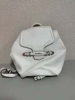 Samantha Thavasa 白リュック