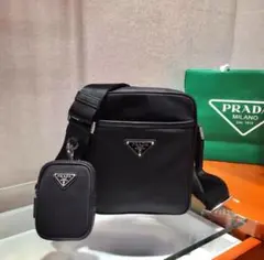 PRADA ショルダーバッグ