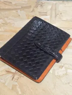 Item thumbnail for item 590e0a5d-5088-4f6d-ad4c-1dd18d65d16b