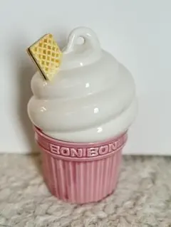 Item thumbnail for item 37f42e73-6abb-4262-bfdf-d5a4bcd2f99c