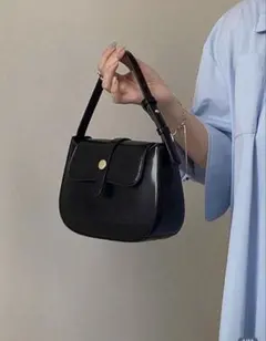 シンプル ショルダーバッグ ブラック　シーインのサムネイル