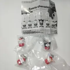 サンリオキャラクターズいちごめじるしアクセサリー　４点