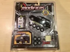 新古品 1/43 モデファイアーズ GMCユーコン デナーリ ブラック 2002のサムネイル